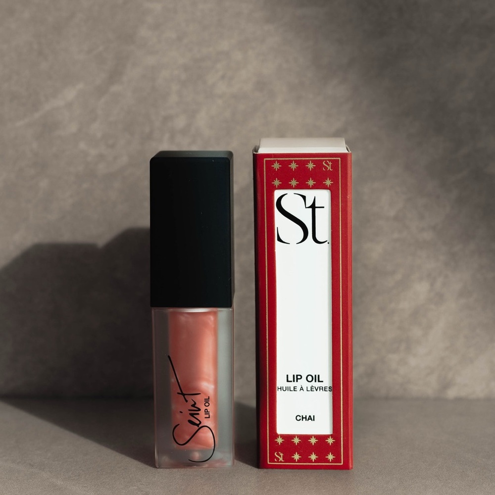 Chai Lip Oil